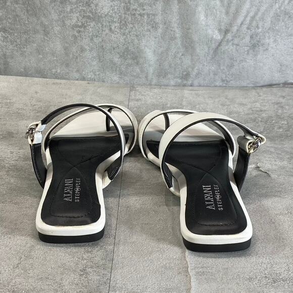 ALFANI Step N' Flex Women's White Baclinii Toe-Loop Cushioned Flat Slide Sandals - Picture 7 of 12